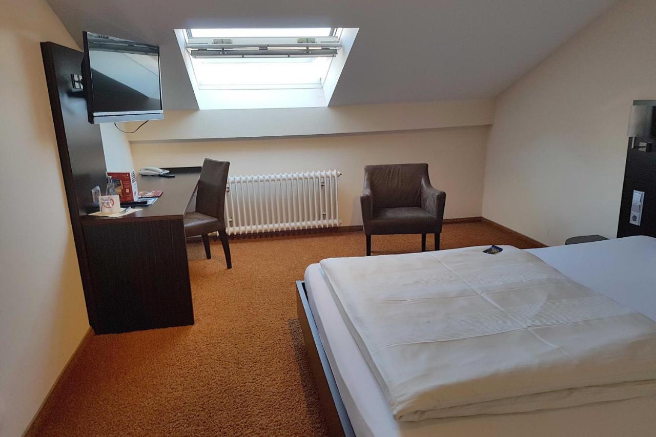 Stern Hotel Albershausen Kültér fotó