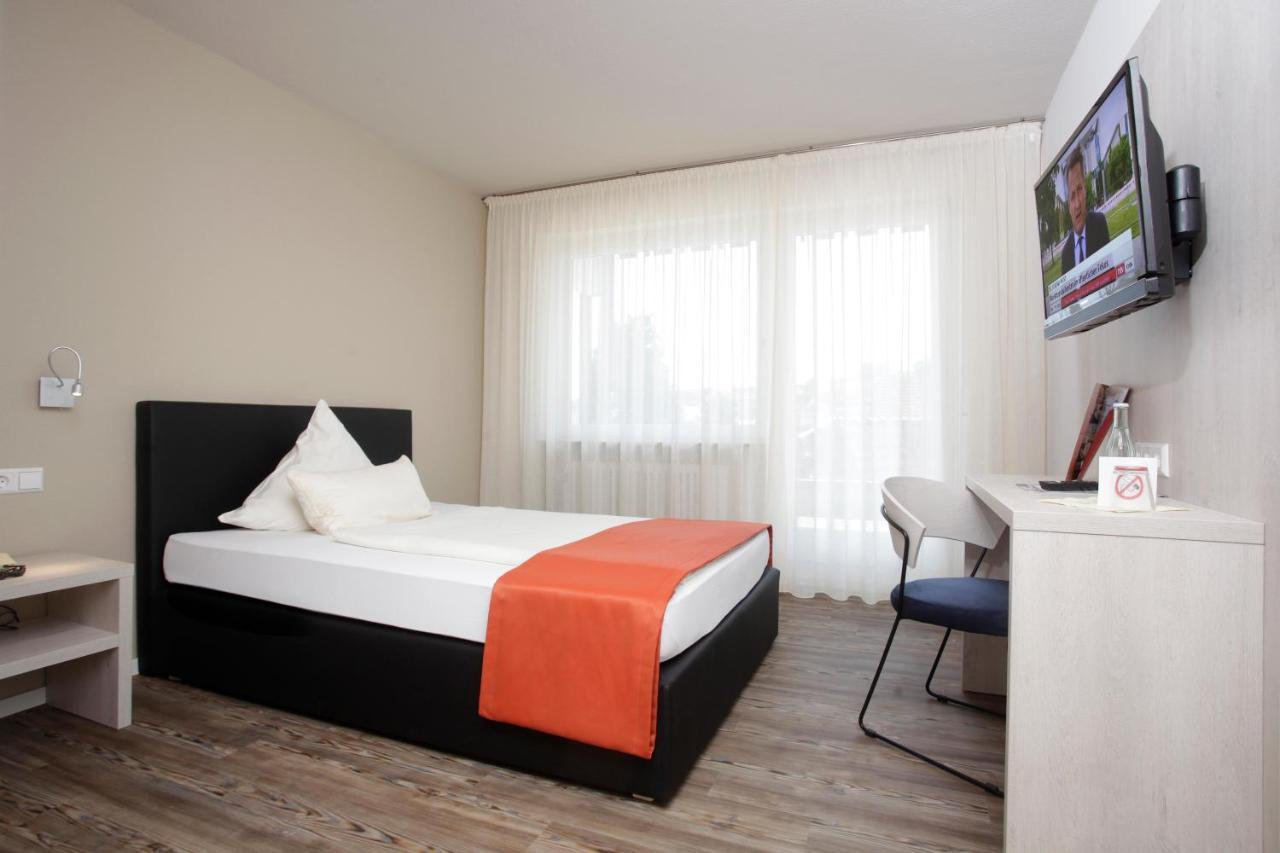 Stern Hotel Albershausen Kültér fotó