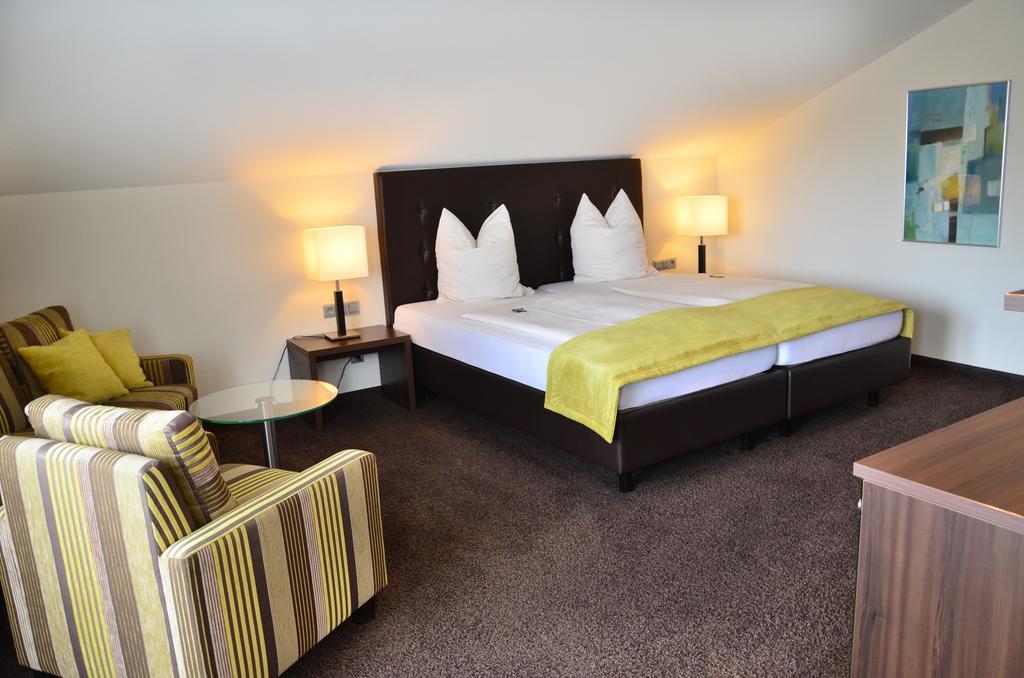 Stern Hotel Albershausen Kültér fotó
